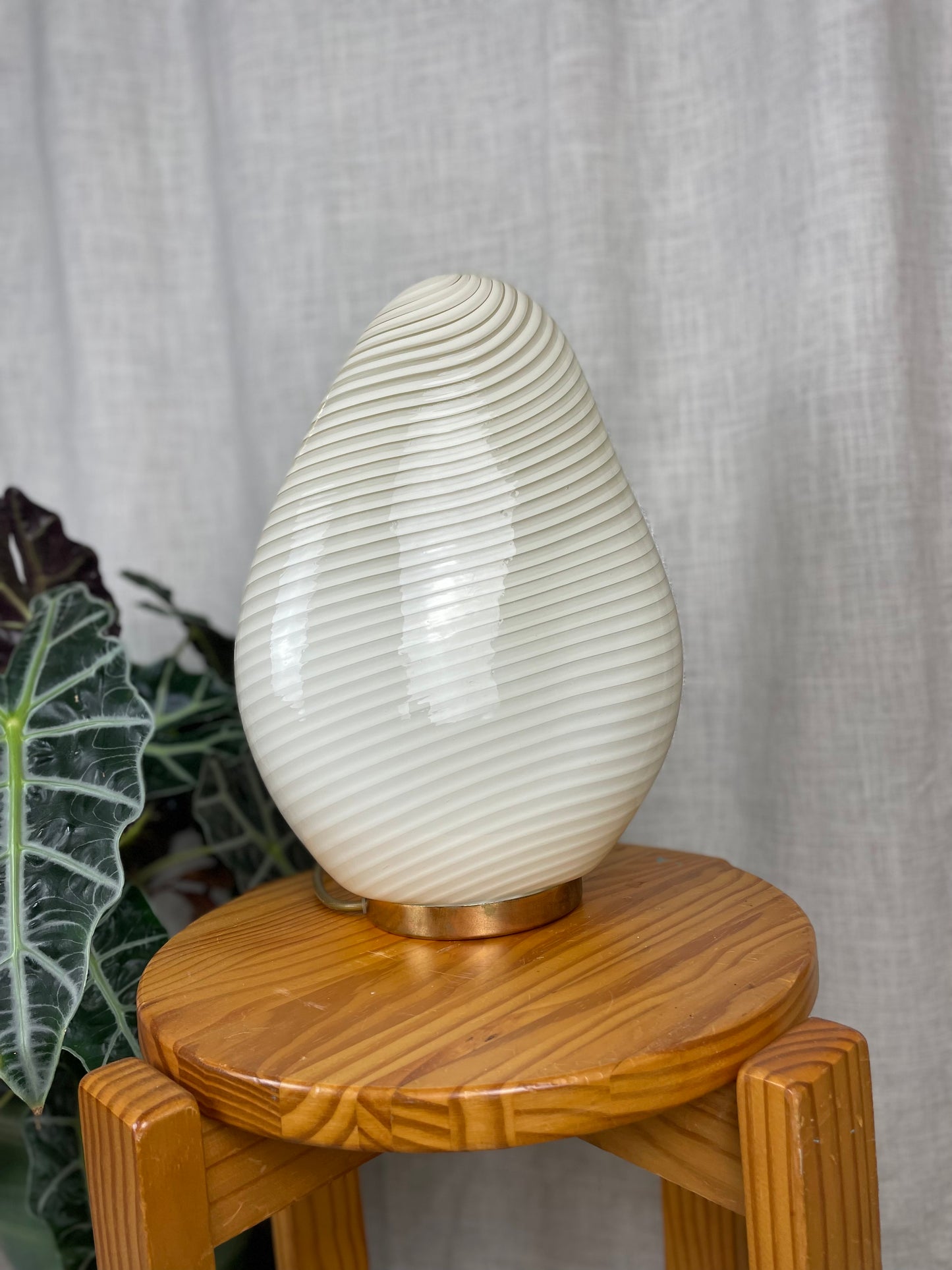 Vintage Murano gul crushed æg bordlampe
