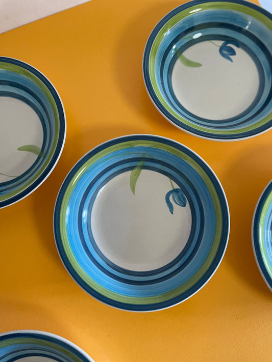 Deep plates with blue flower