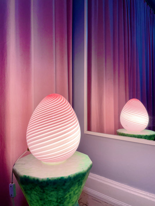 Vintage Vetri Murano egg table lamp