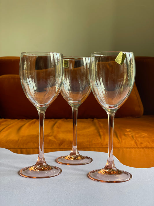 Luminarc Wine Glass